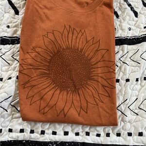 Sunflower Graphic Tee in Rust